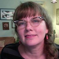 Stephanie Webster Photo 9