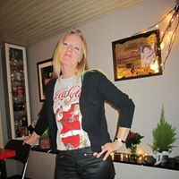 Tina Rowley Photo 21