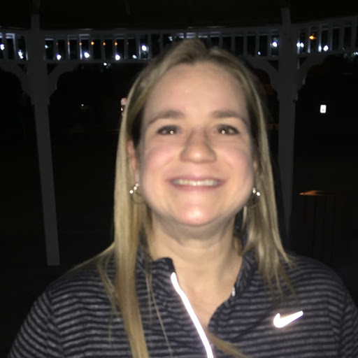 Karen Magee Photo 18
