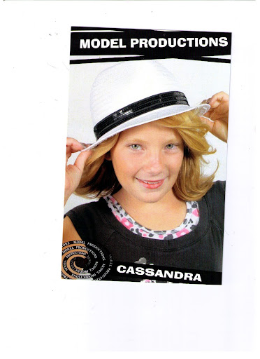 Cassandra Henderson Photo 30