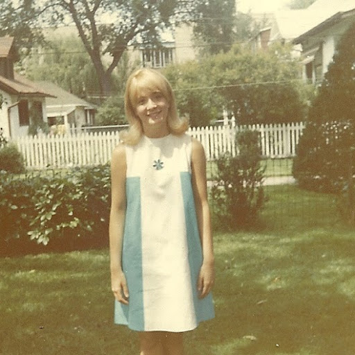 Linda Moss Photo 30