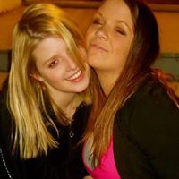 Rachel Burt Photo 32
