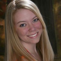 Sara Payton Photo 11