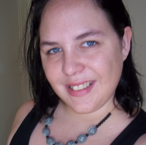Kelly Schneider Photo 20