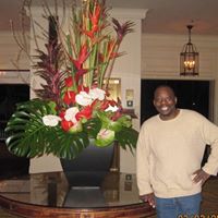 Raymond Carr Photo 28