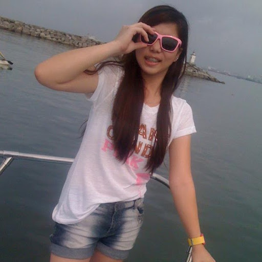 Gladys Ong Photo 17