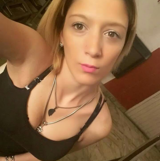 Elizabeth Casanova Photo 13