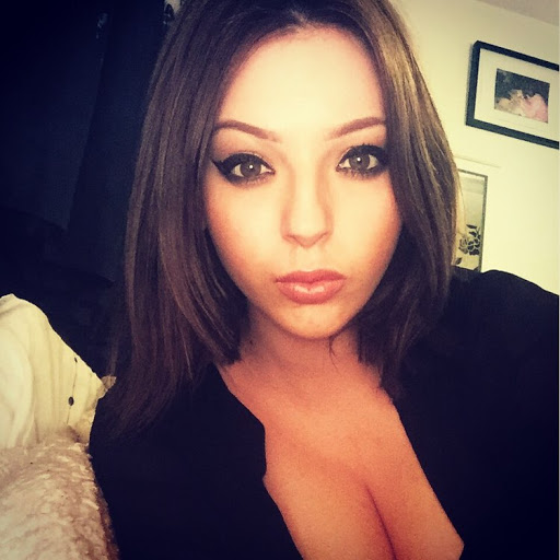 Katie Middleton Photo 27