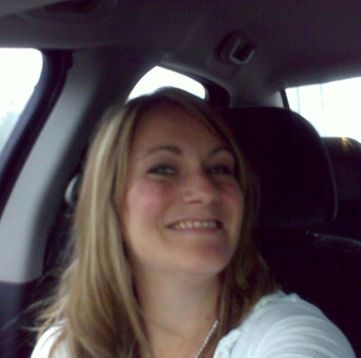 Jennifer Reed Photo 36