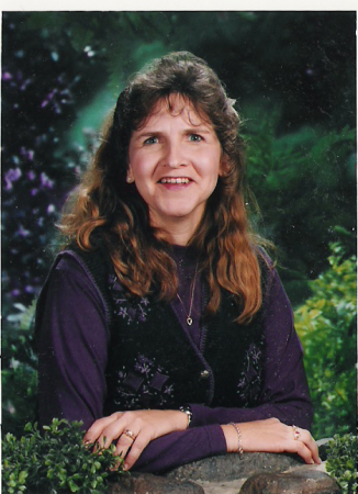 Carrie Thomas Photo 34