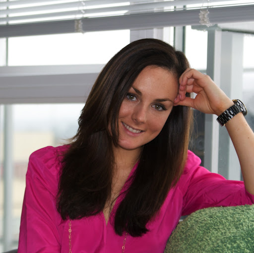 Tara Clark Photo 28