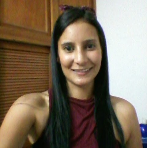 Alejandra Hincapie Photo 12