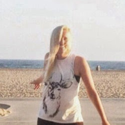 Emily Howe Photo 23
