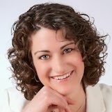 Stacey Larsen Photo 34