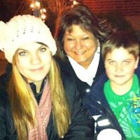 Lynn Moore Photo 11