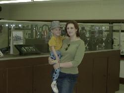 Jennifer Howell Photo 18