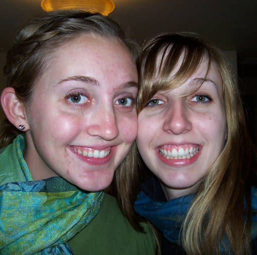 Carly Hillier Photo 11