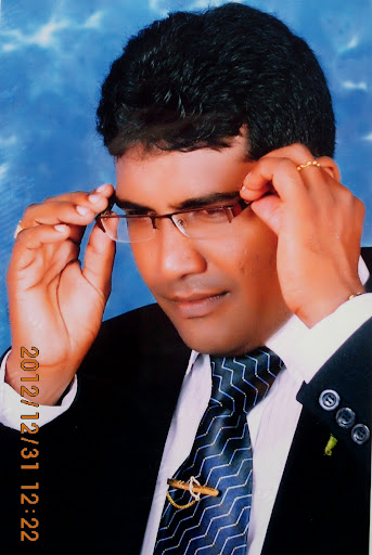 Raymond Dias Photo 12