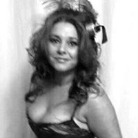 Rebecca Sharp Photo 41