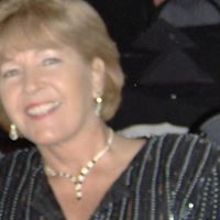 Robyn Robinson Photo 25