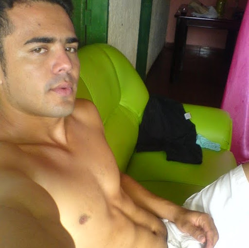 Jhonny Castro Photo 12
