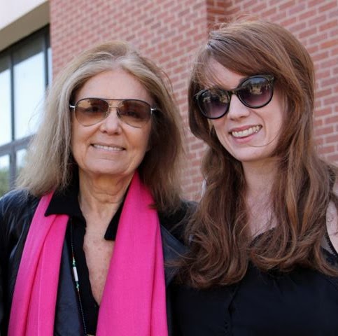 Elizabeth Horn Photo 27