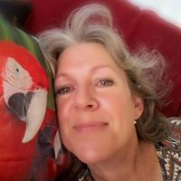 Angela Mackie Photo 20