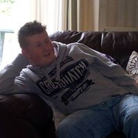 Liam Davies Photo 4