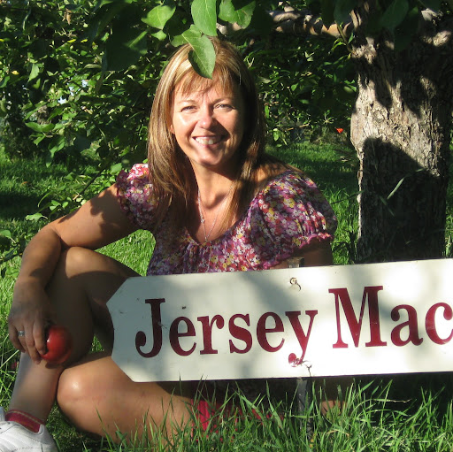 Doreen Hogue Photo 1