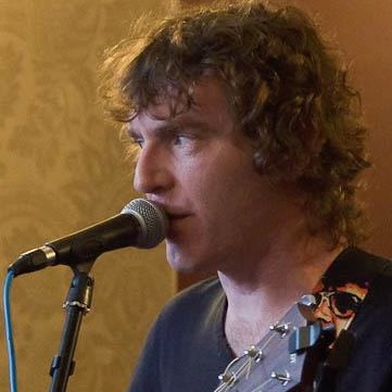 Shaun Hutch Photo 12