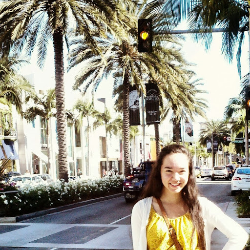 Erica Castillo Photo 33