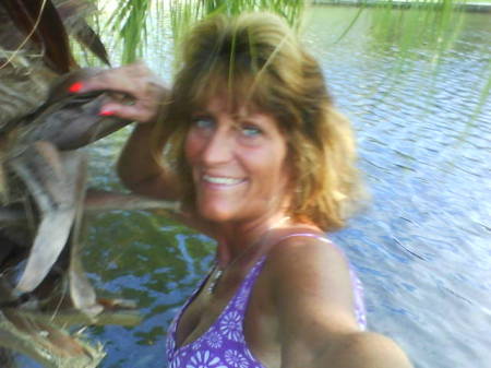 Pamela Berry Photo 38