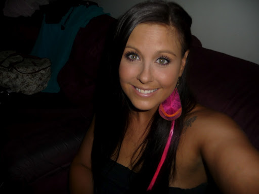 Dana Fletcher Photo 39