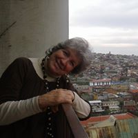 Teresa Larrain Photo 16