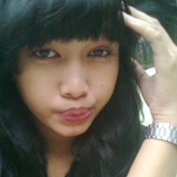 Rianti Wulandari Photo 2