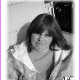 Anne Carroll Photo 40