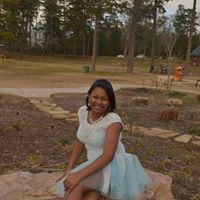 Regina Russell Photo 44