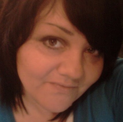 Michelle Manning Photo 35