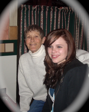 Leah Walker Photo 18