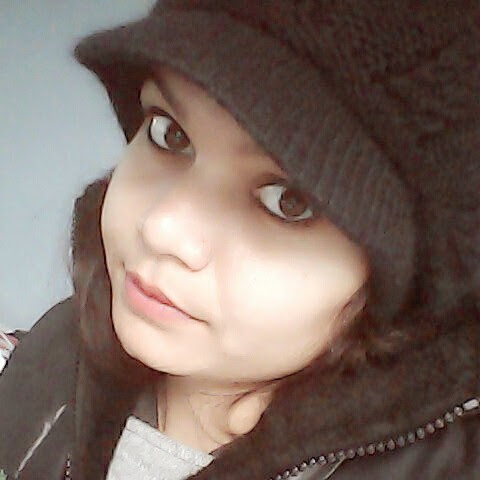 Komal Singh Photo 14