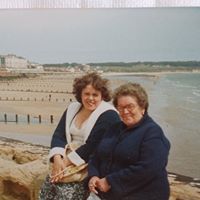 Christine Bottomley Photo 15