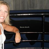 Julia Stevens Photo 38