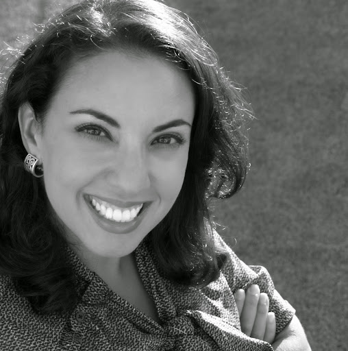 Lisette Gonzalez Photo 7