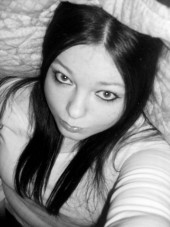 Stephanie Griffin Photo 30