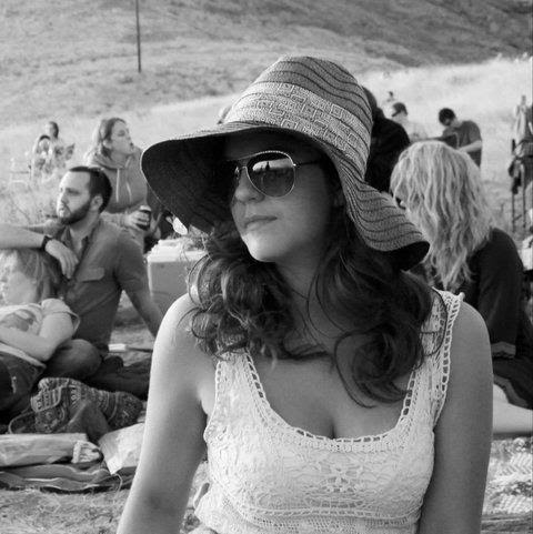 Jessica Johns Photo 13