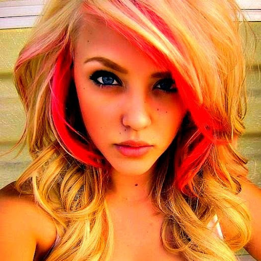 Christina James Photo 28