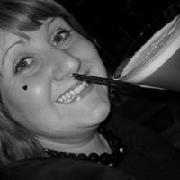 Lindsey Wilkinson Photo 37