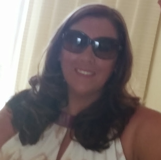 Lori Moore Photo 37