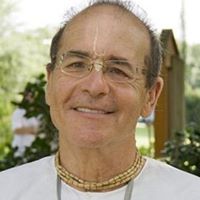 Elliott Cohen Photo 10
