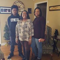 Stephanie Wooley Photo 7